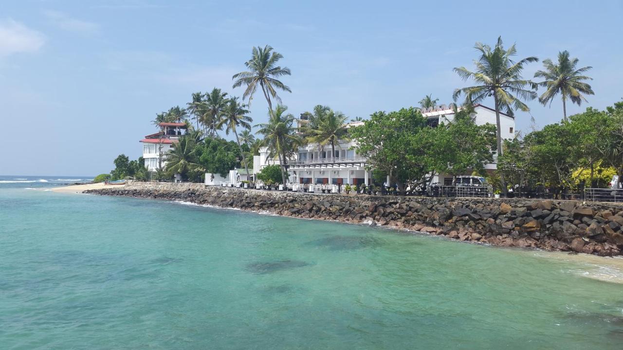 Goviyapana Beach Hotel Ahangama Eksteriør bilde