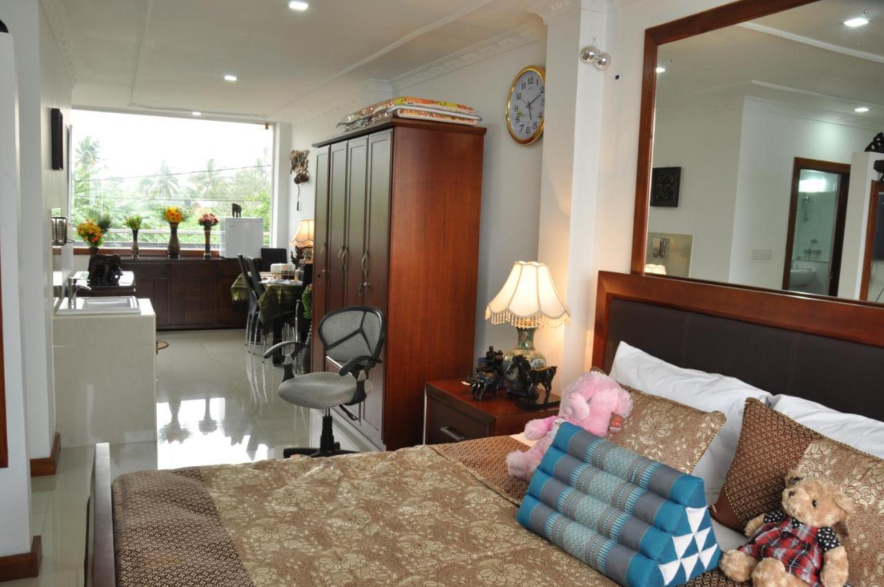 Goviyapana Beach Hotel Ahangama Eksteriør bilde
