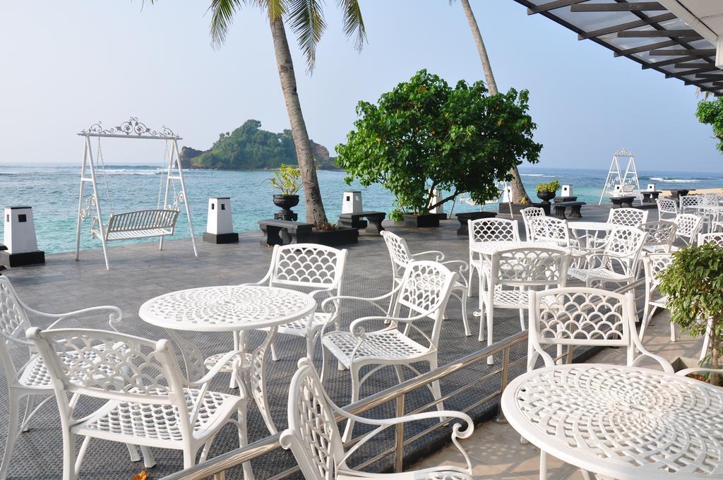 Goviyapana Beach Hotel Ahangama Eksteriør bilde